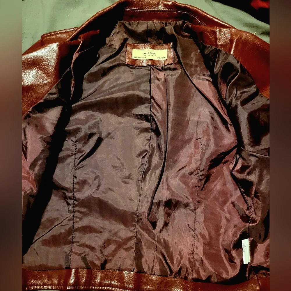 Maroon Faux leather Biker jacket - Picture 2 of 3